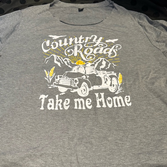 SHEIN Tops - Country Roads John Denver Lyric Graphic TShirt